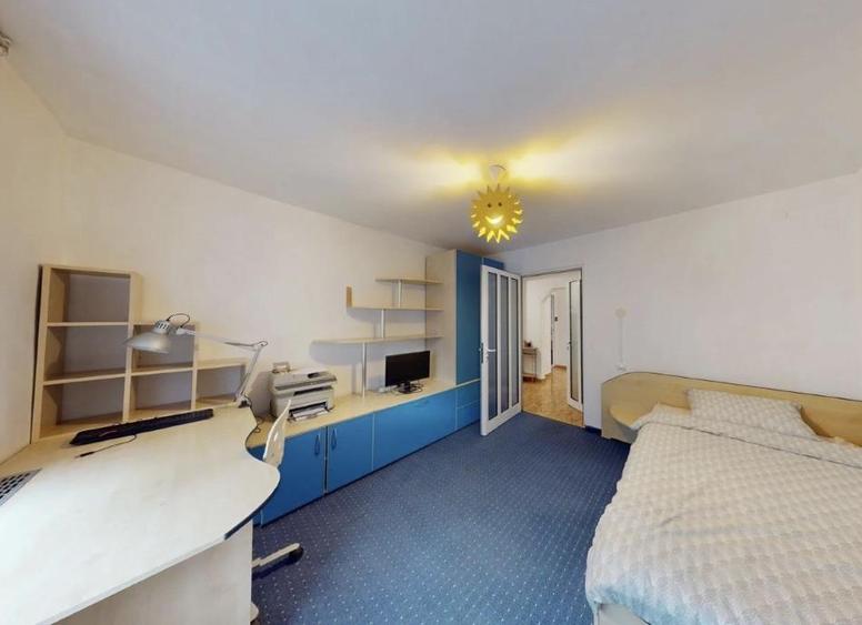 Apartament cu 3 camere decomandat, mobilat în Astra