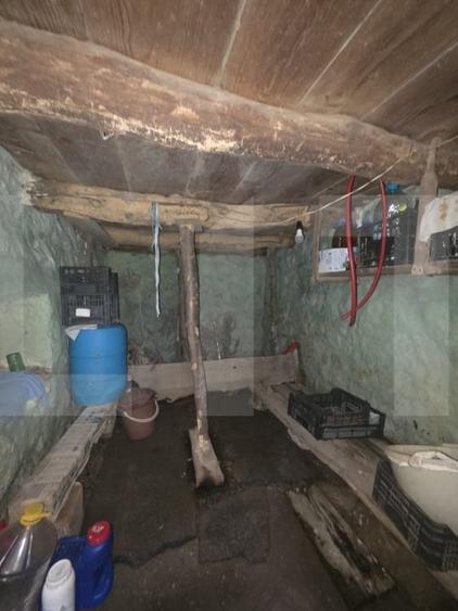 Casă individuală cu 2 camere cu Teren 982 Mp în Bixad