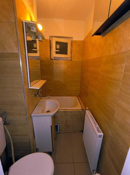 Apartament cu 3 camere semidecomandat în Mănăștur