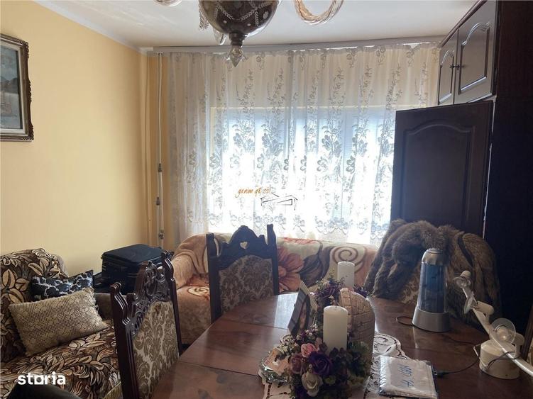 Apartament cu 2 camere decomandat în Ultracentral