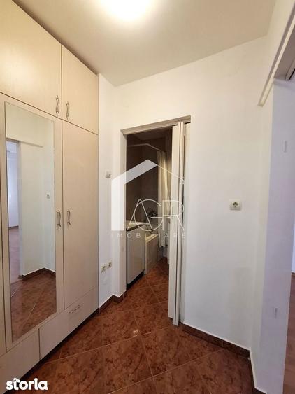 Apartament cu 2 camere semidecomandat în Ultracentral