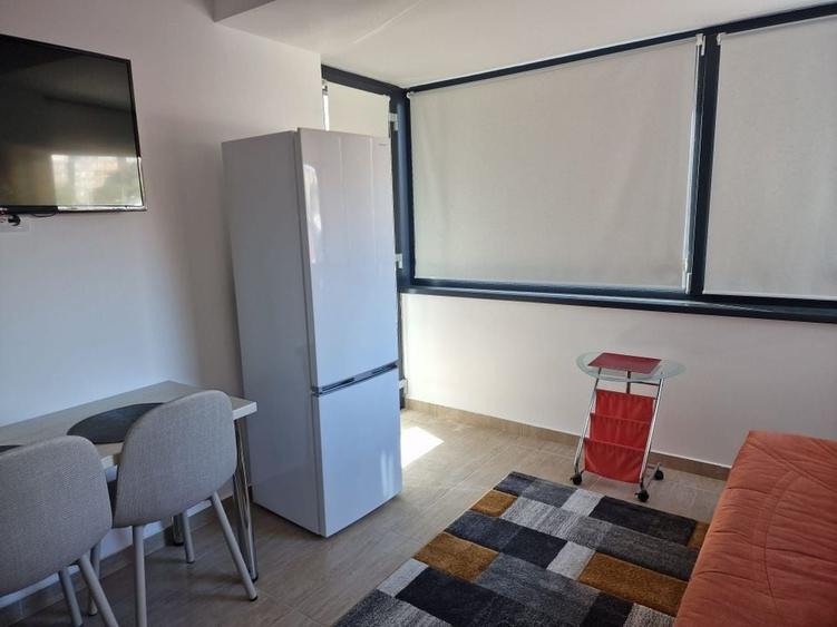 Apartament cu 3 camere decomandat în Bd. Coșbuc