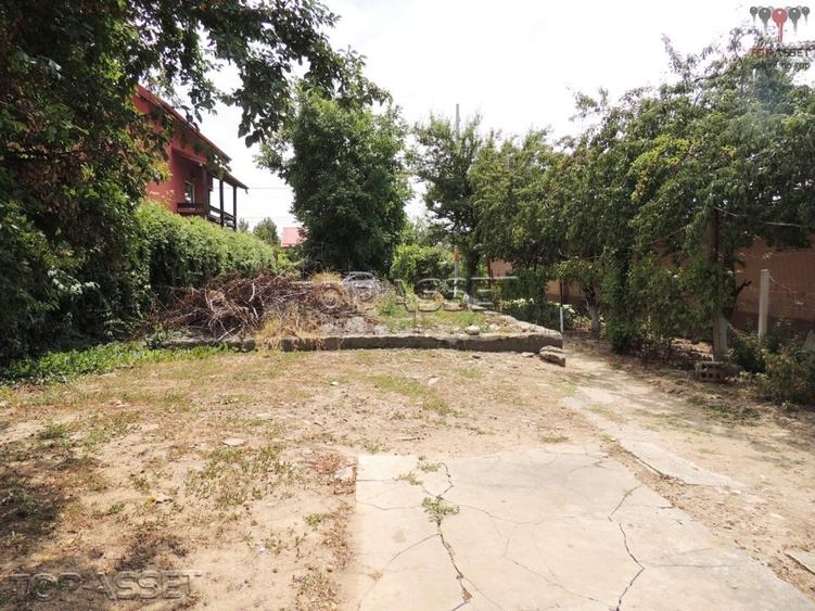 Teren Construcții intravilan de 1050 mp, în Periș