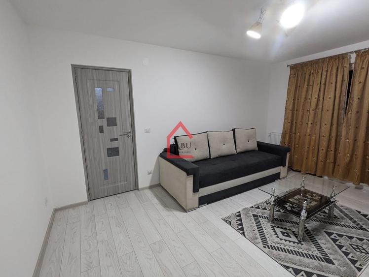 Apartament cu 3 camere semidecomandat în Dacia