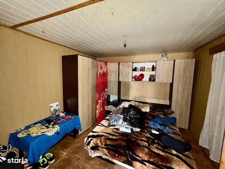 Casă cu 4 camere în Blidari