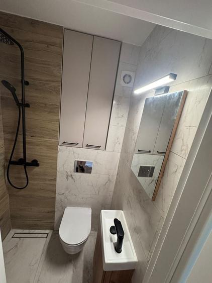Apartament cu 4 camere decomandat în Gheorgheni