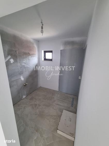 Casă cu 3 camere cu Teren 454 Mp în Cetate