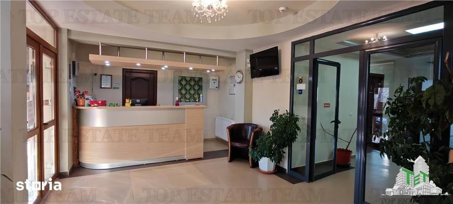 Spațiu comercial, de 2,900 mp, în Cornu