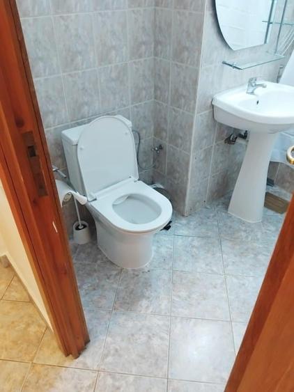 Apartament cu 3 camere decomandat, mobilat în Nerva Traian