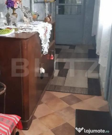 Casă cu 3 camere cu Teren 143 Mp în Central