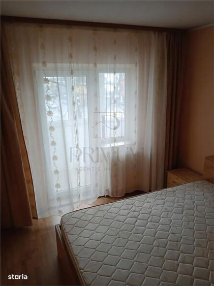 Apartament cu 3 camere semidecomandat, mobilat în Iosefin