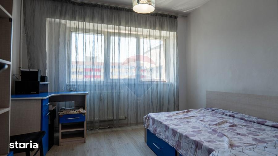 Apartament cu 2 camere semidecomandat în Pantelimon