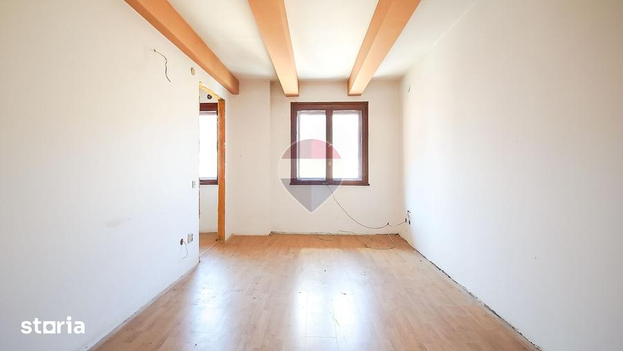 Apartament cu 3 camere în Centrul Istoric