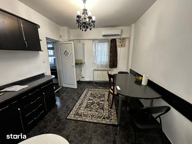 Apartament cu 3 camere decomandat în Ultracentral