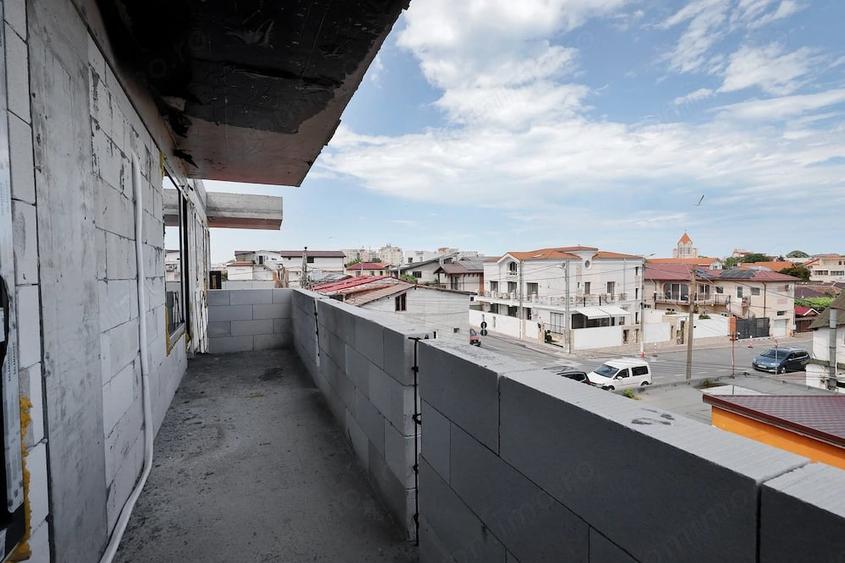 Apartament cu 2 camere decomandat în Mangalia