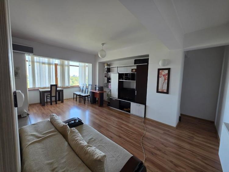 Apartament cu 2 camere decomandat în Tineretului