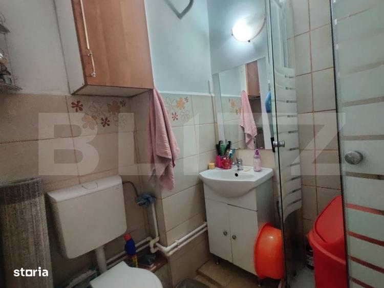 Garsonieră decomandată în Decebal