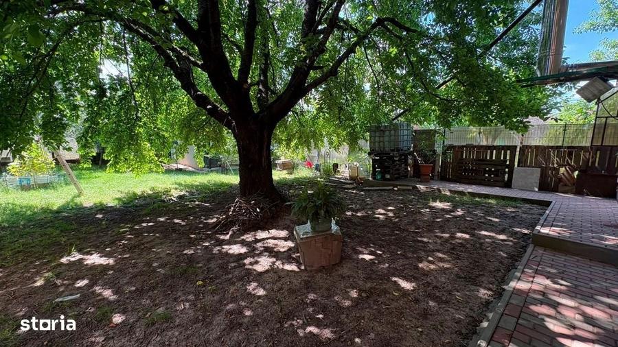 Casă cu 4 camere cu Teren 761 Mp în Aroneanu
