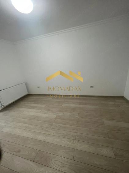 Casă cu Canalizare în Utvin