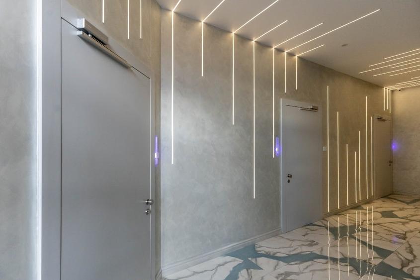 Apartament cu 4 camere decomandat, mobilat în Central