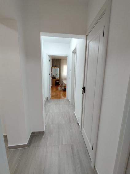 Apartament cu 2 camere decomandat de inchiriat zona Centrala - 18