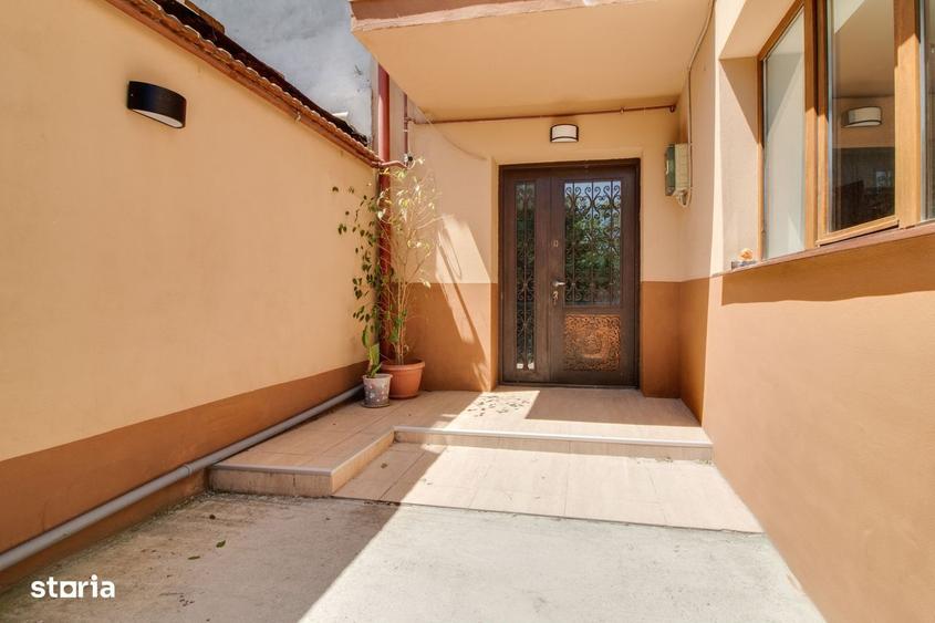 NOU, Vila INDIVIDUALA, 5 camere, P+1+M,nemobilata-Giulesti! - 2