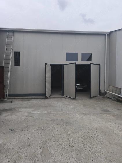 Spațiu comercial, de 200 mp, în Exterior Vest