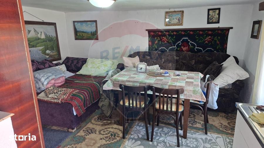 Casă cu 2 camere cu Teren 360 Mp în Biertan