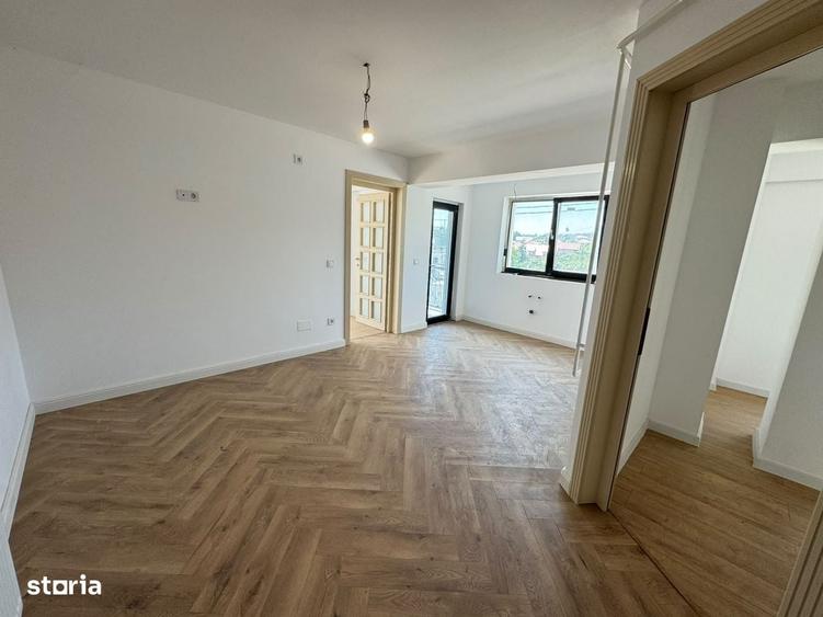 Apartament cu 3 camere decomandat în Hlincea