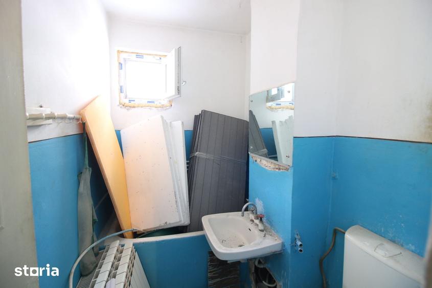 Apartament cu 2 camere decomandat în Micro 20