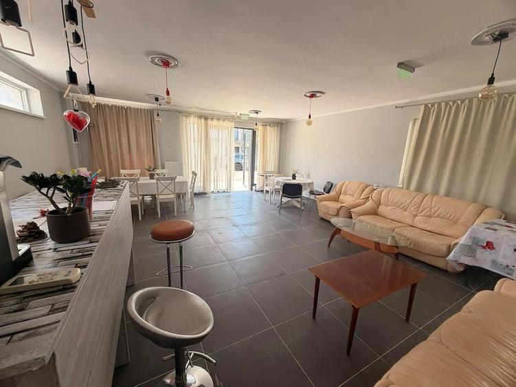 Casă cu 1 camere cu Teren 562 Mp în Central