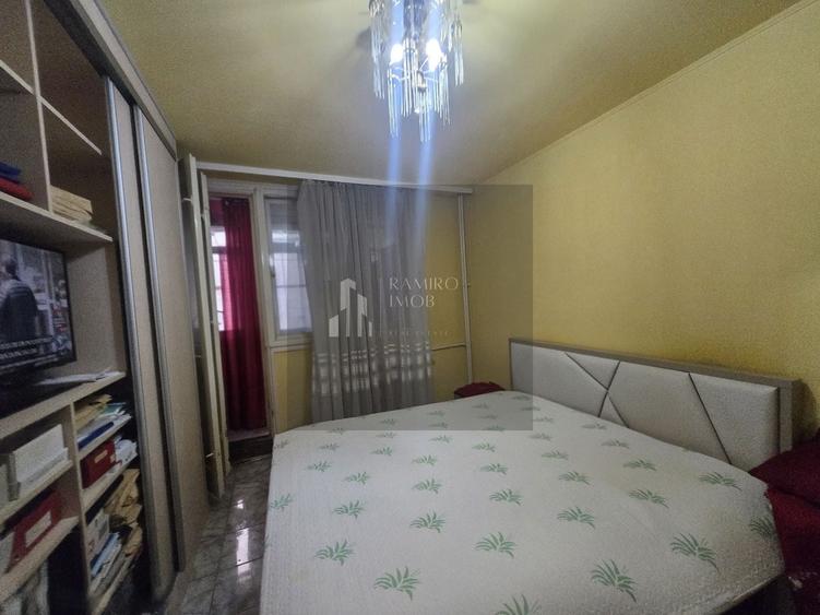 Apartament 3 camere -etaj 2 -Piata Rahova- bloc 4 etaje - anvelopat - 8