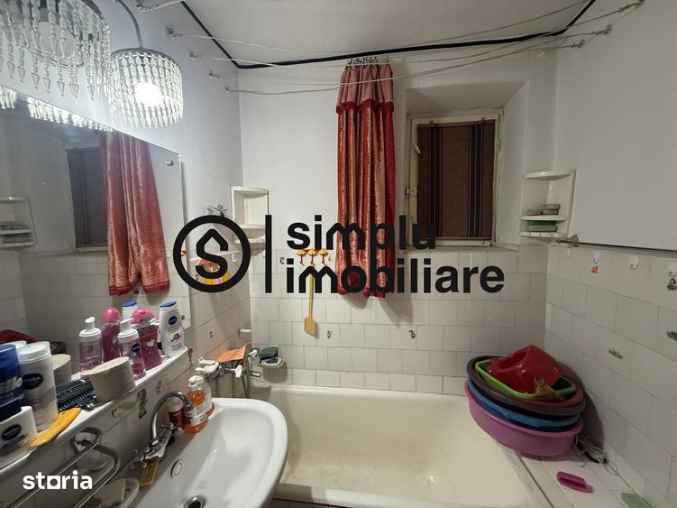 Apartament cu 3 camere decomandat în Valea Rosie