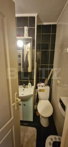 Apartament 2 camere, 31 mp, etaj 3, zona Târgoviște - Micro 9 - 9