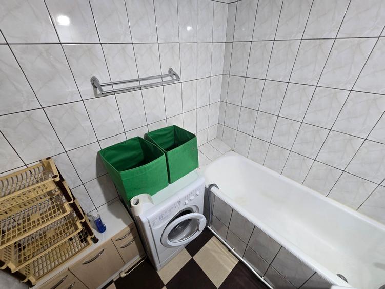 Apartament cu 2 camere decomandat în Gorjului