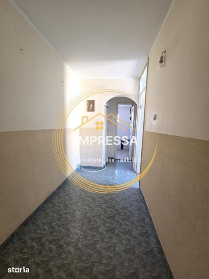 Se vinde apartament 3 camere 71mp decomandat 64.900euro neg - 6
