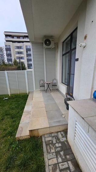 Apartament cu 2 camere semidecomandat în Militari