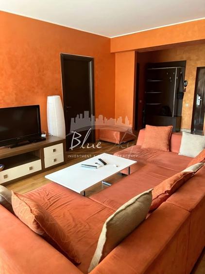Apartament cu 2 camere decomandat, mobilat în Mamaia
