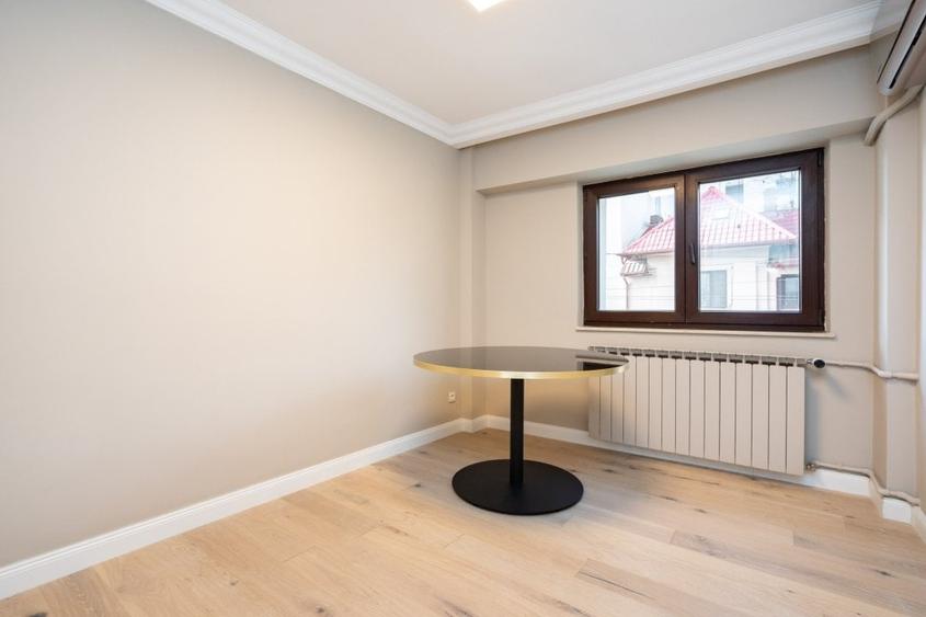 Apartament cu 4 camere decomandat, mobilat în Dorobanți