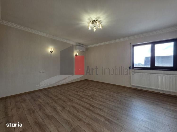 Casă cu 5 camere în Copăceni