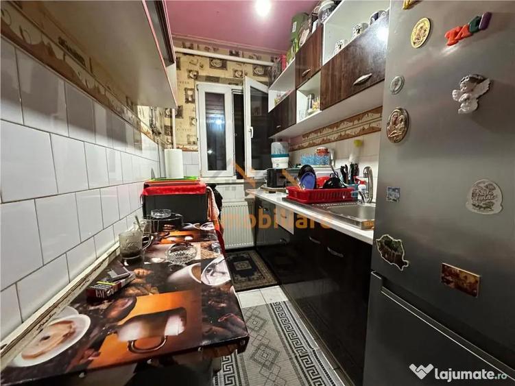 Apartament cu 2 camere nedecomandat în Central