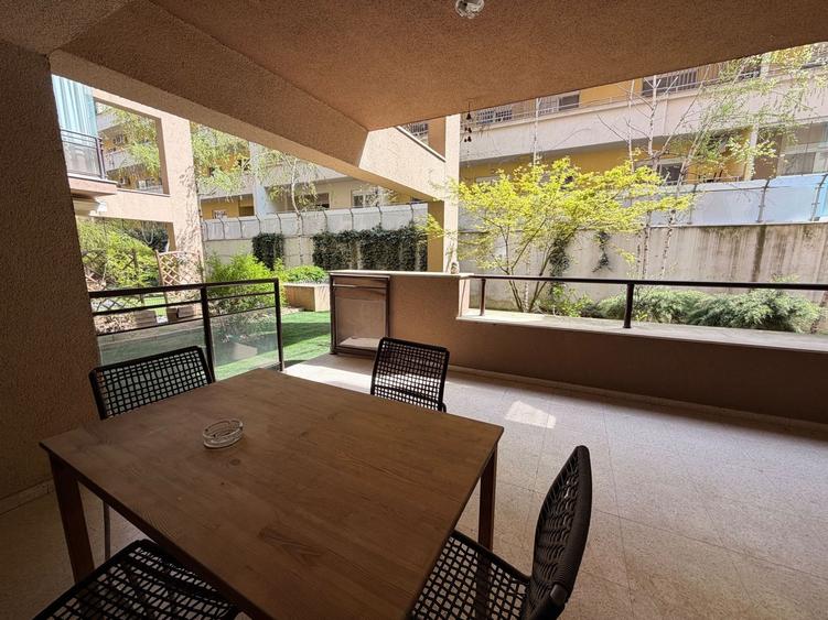 Apartament cu 3 camere în Șoseaua Nordului