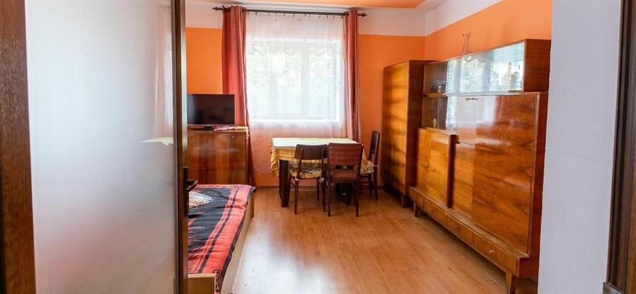 Casă cu 4 camere cu Teren 1440 Mp în Girișu de Criș