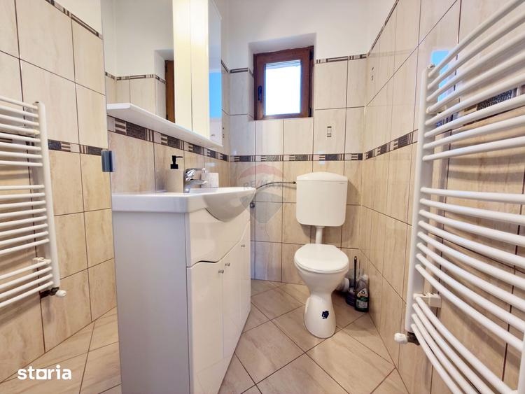 Casă cu 5 camere cu Teren 781 Mp în Gai