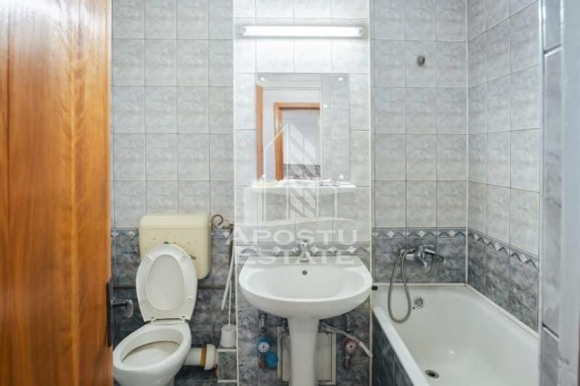 Garsonieră decomandată, mobilată în Șagului