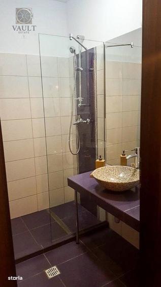 Casă cu 4 camere în Ostratu
