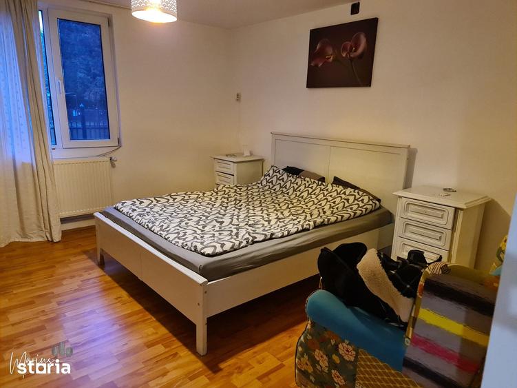 Casă cu 5 camere cu Teren 802 Mp în Central