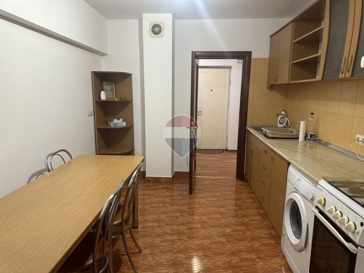 Apartament cu 3 camere de închiriat Privighetoriii - 9