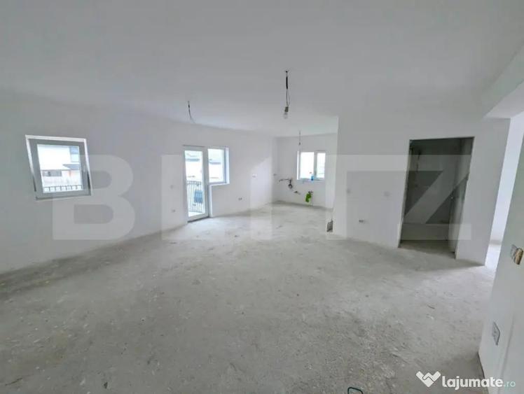 Casă cu 5 camere cu Teren 440 Mp în Balciu