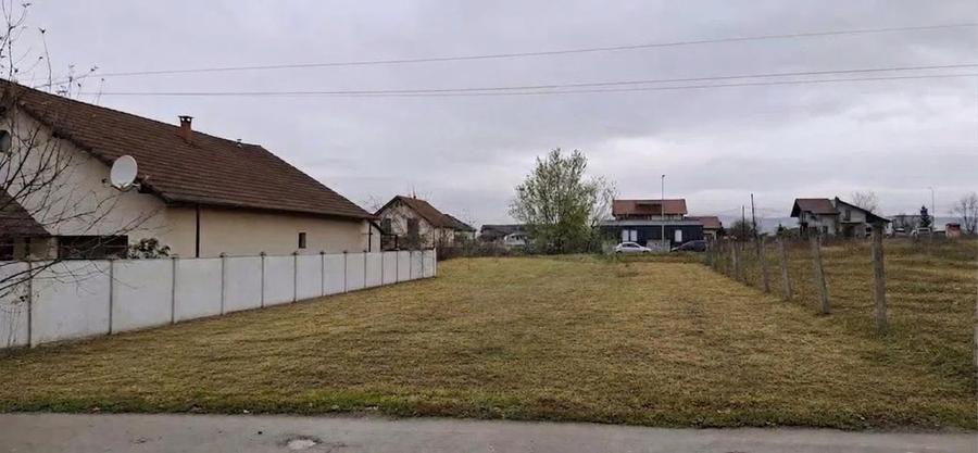 Teren Construcții intravilan de 438 mp, în Micești